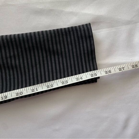 Spiritual Gangster Black Love Sculpt Striped Leggings Size Medium/ Large - Picture 15 of 15